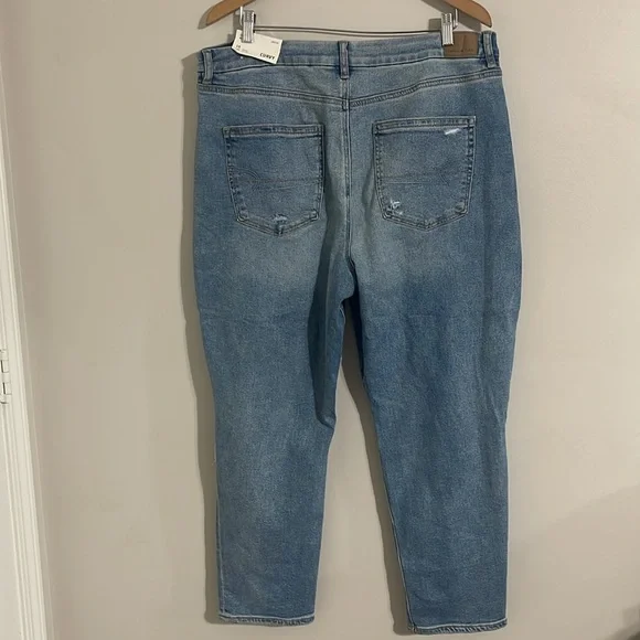 american eagle outfitters curvy mom jeans 18 - Picture 7 of 9